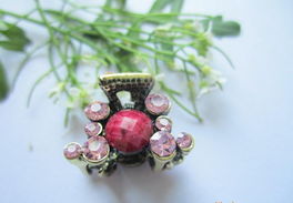 義烏飾品批發(fā) 三葉草花形復古色怪手夾，100元混批價格、廠家與產品詳情